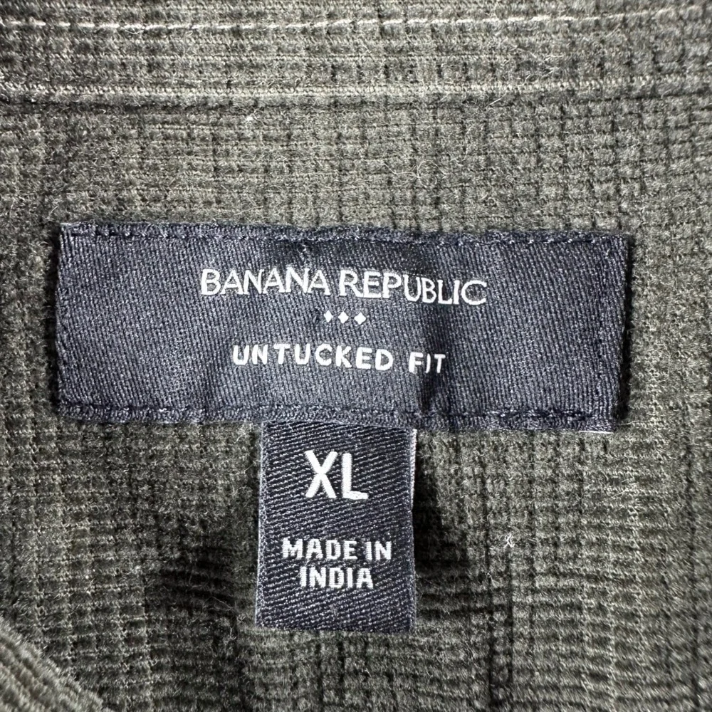 Banana Republic Corduroy Shirt Mens XL Extra Large Green Untucked Fit Fine Wale